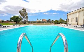 Dimora Savarino Villa con Piscina